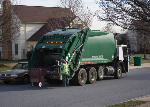 Best Yard Waste Removal  in Carbon Cliff, IL